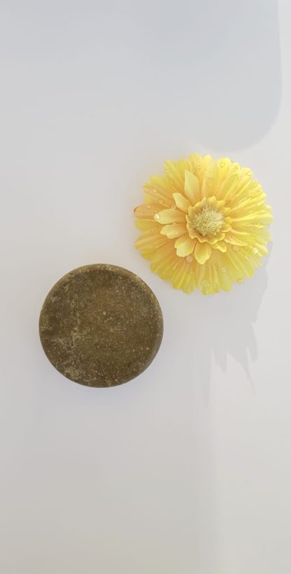 Shampoing solide cheveux gras, avec irritations du cuir chevelu (plaques, démangeaisons,…)