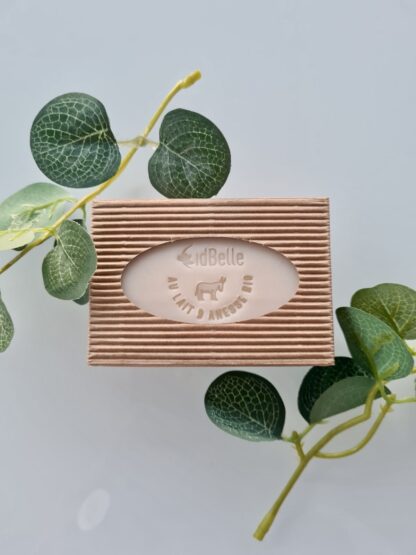 Savon solide au lait d'ânesse Bio (dans le respect de l'animal), parfum fleur de coton